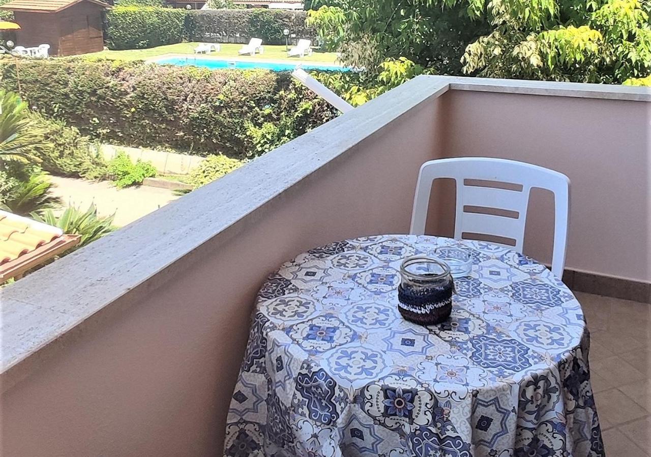 B&B Di Girolamo Lido Di Fondi Buitenkant foto