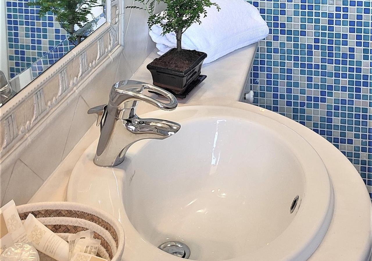B&B Di Girolamo Lido Di Fondi Buitenkant foto
