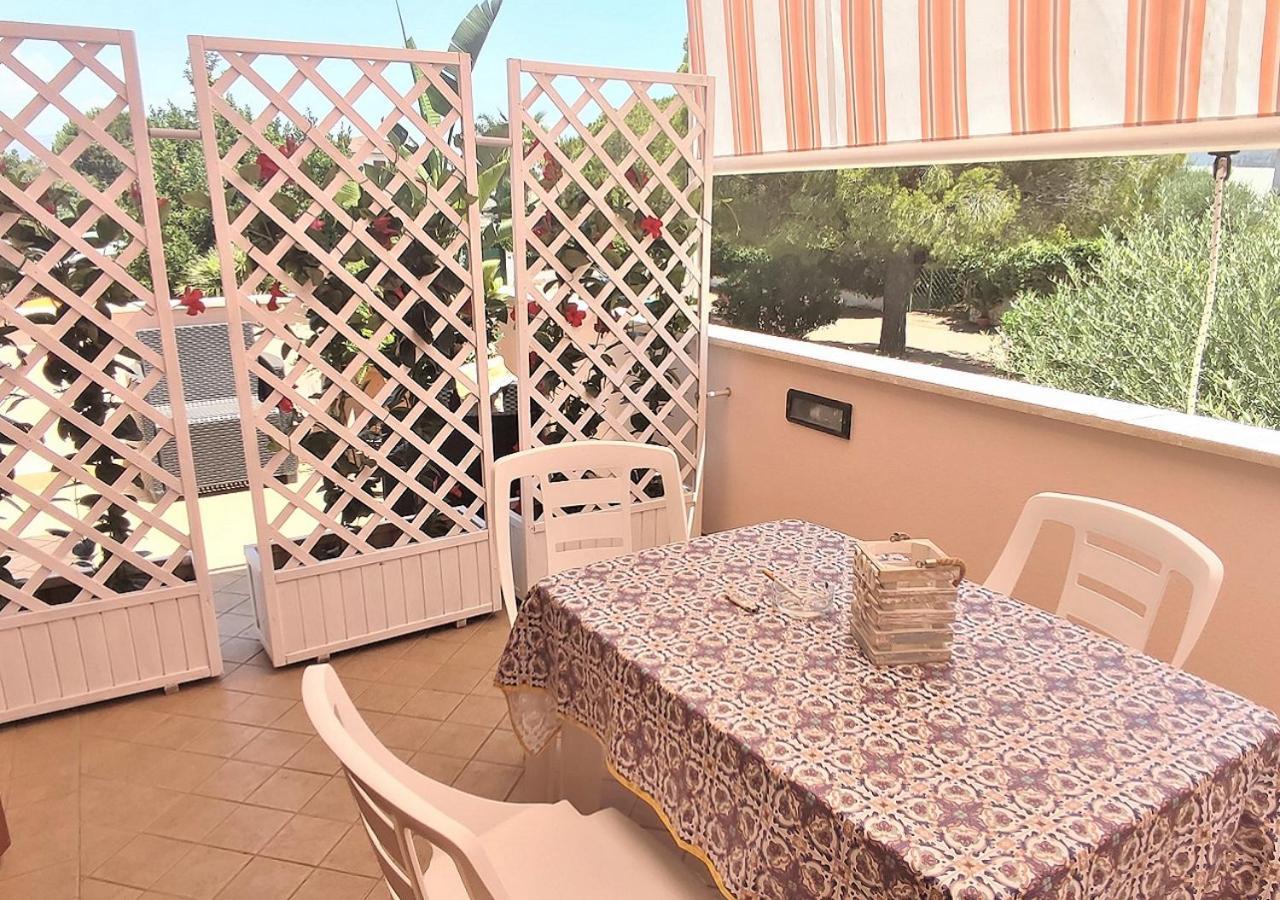 B&B Di Girolamo Lido Di Fondi Buitenkant foto